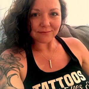 Meet your Posher, Sherry